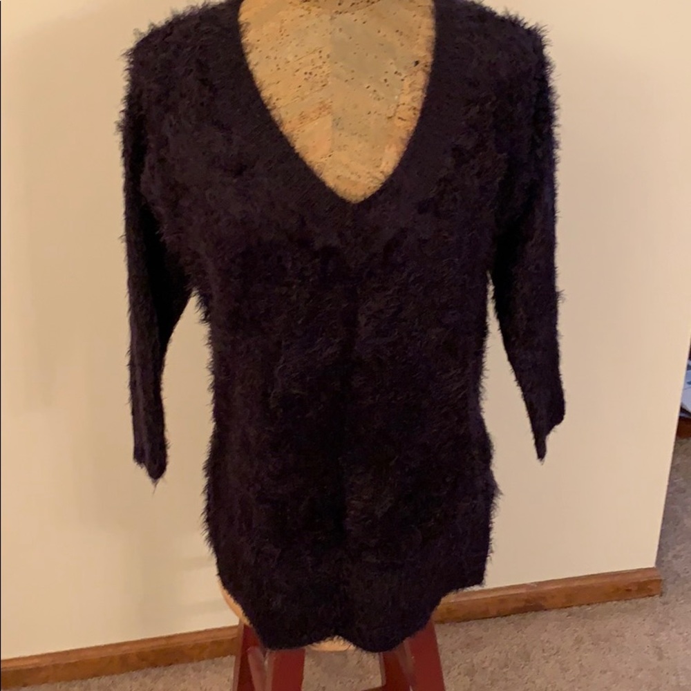 Venus sweater